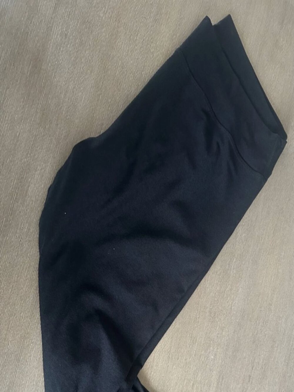 Old Navy Ladies CloudComfy 7/8 Leggings- Black- XL
